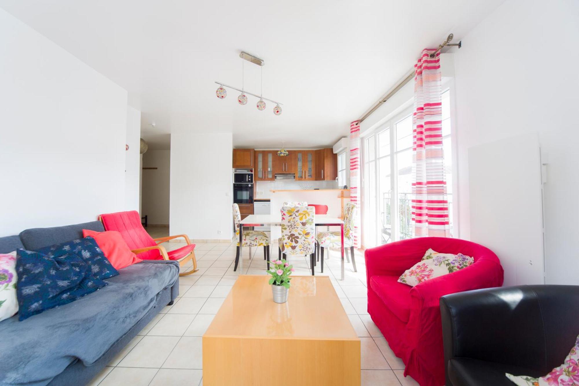 Apartamento F3 - Proche De Disney - Bussy-Saint-Georges Exterior foto